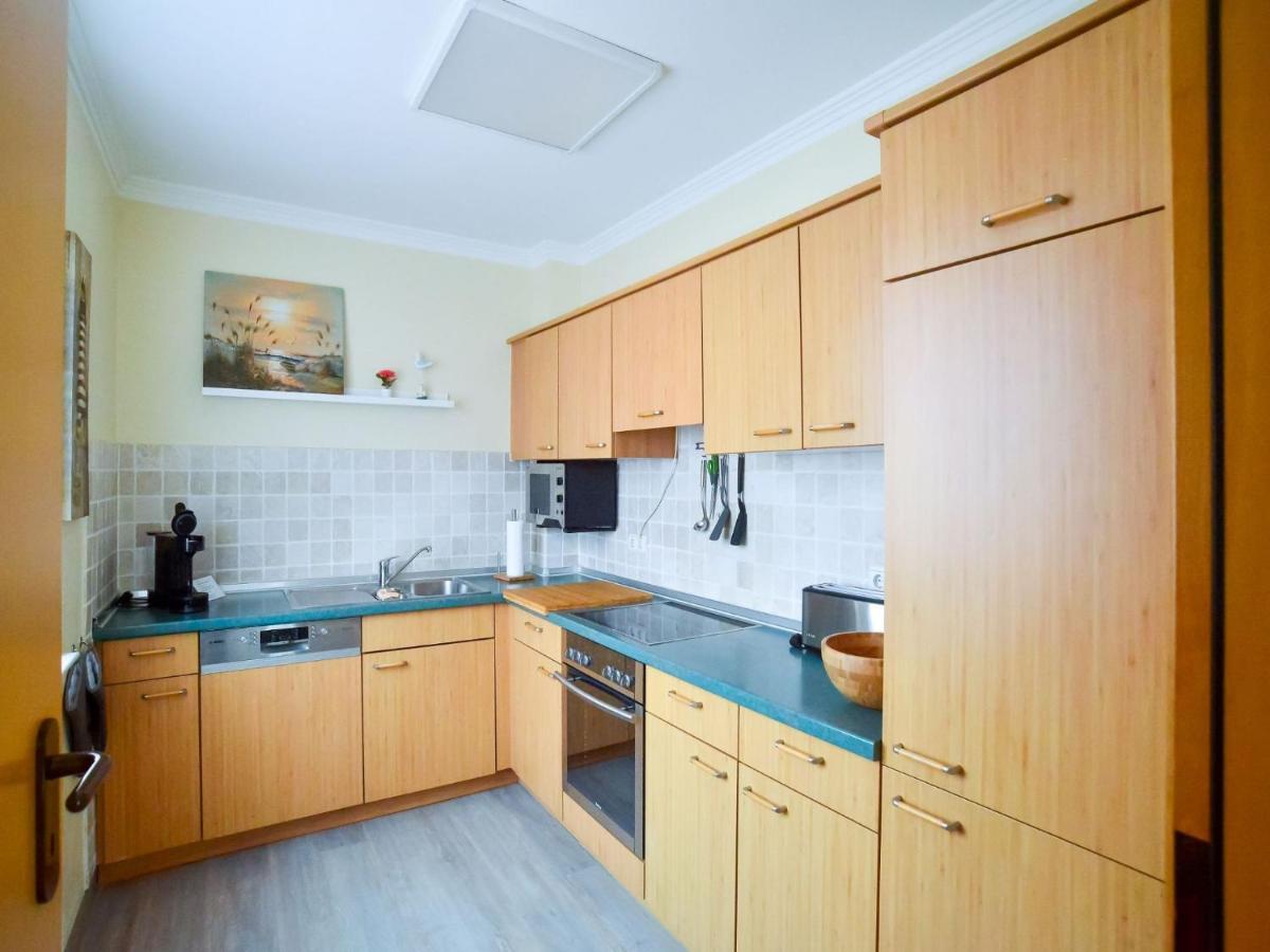 Strandvillen Binz - Ferienwohnung Mit 2 Schlafzimmern Und Balkon Ah-563 Ngoại thất bức ảnh